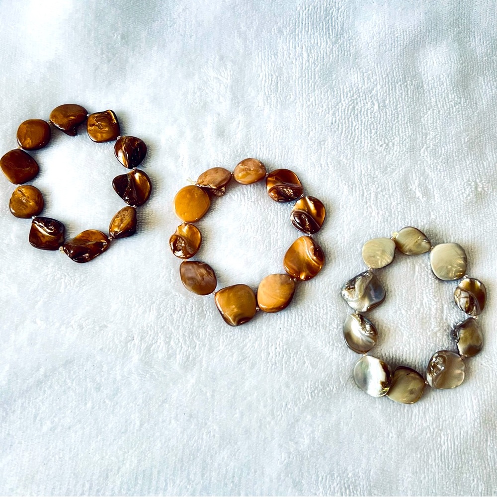 🐚 Set of 3 Earth Toned Shell Stretch Bracelets